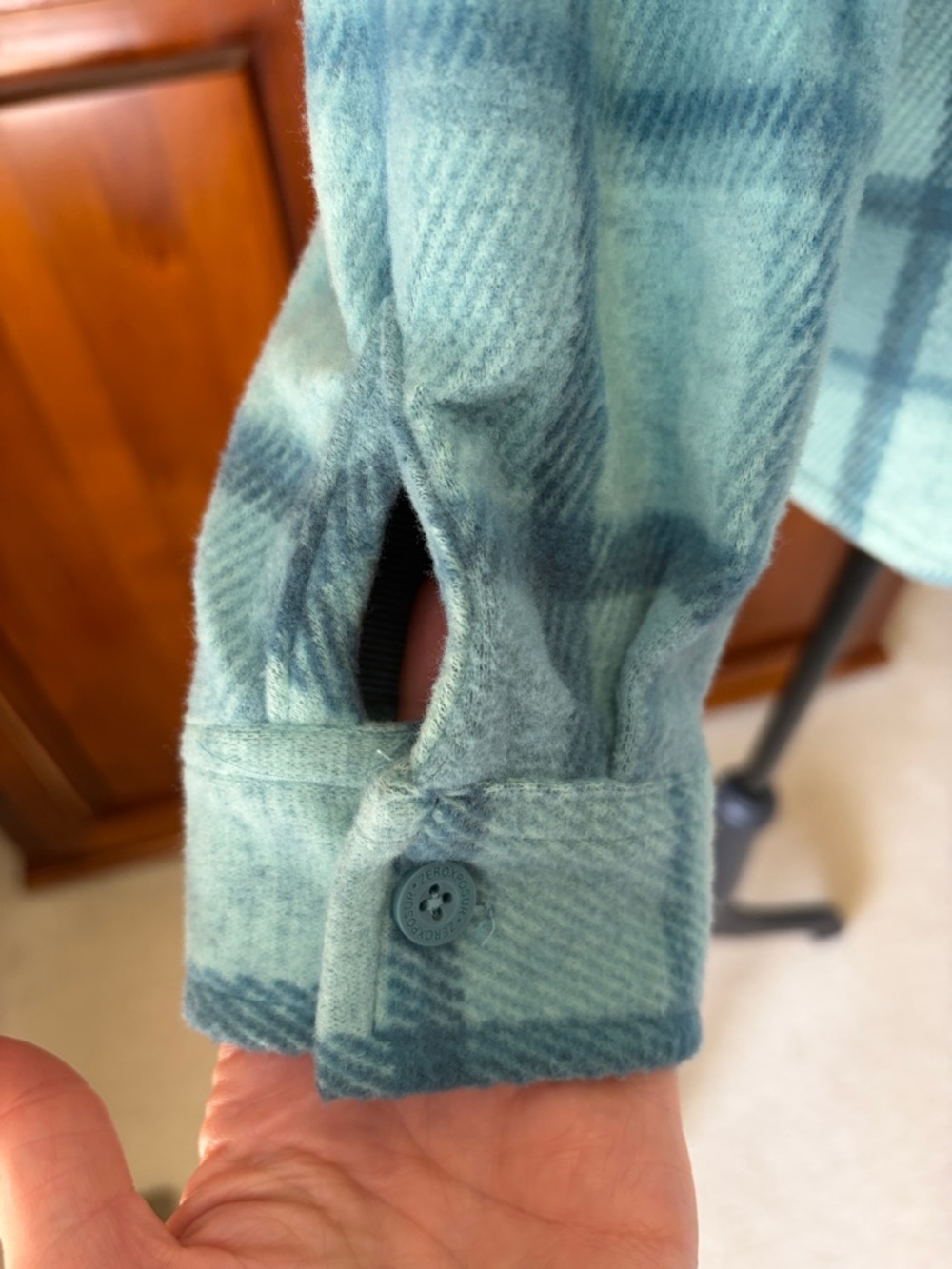 Ladies ZeroXposur Cozy Knit Fleece Shirt - Picture 5 of 14